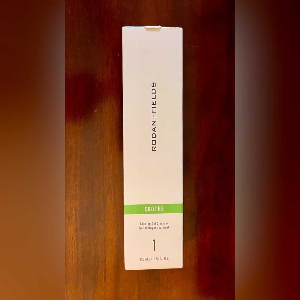Rodan + Fields Soothing Face Wash